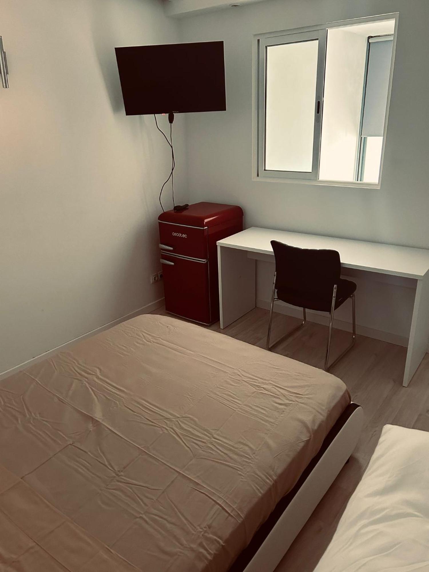 Aparthotel Mi Huesped Valencia, Aeropuerto Manises Extérieur photo